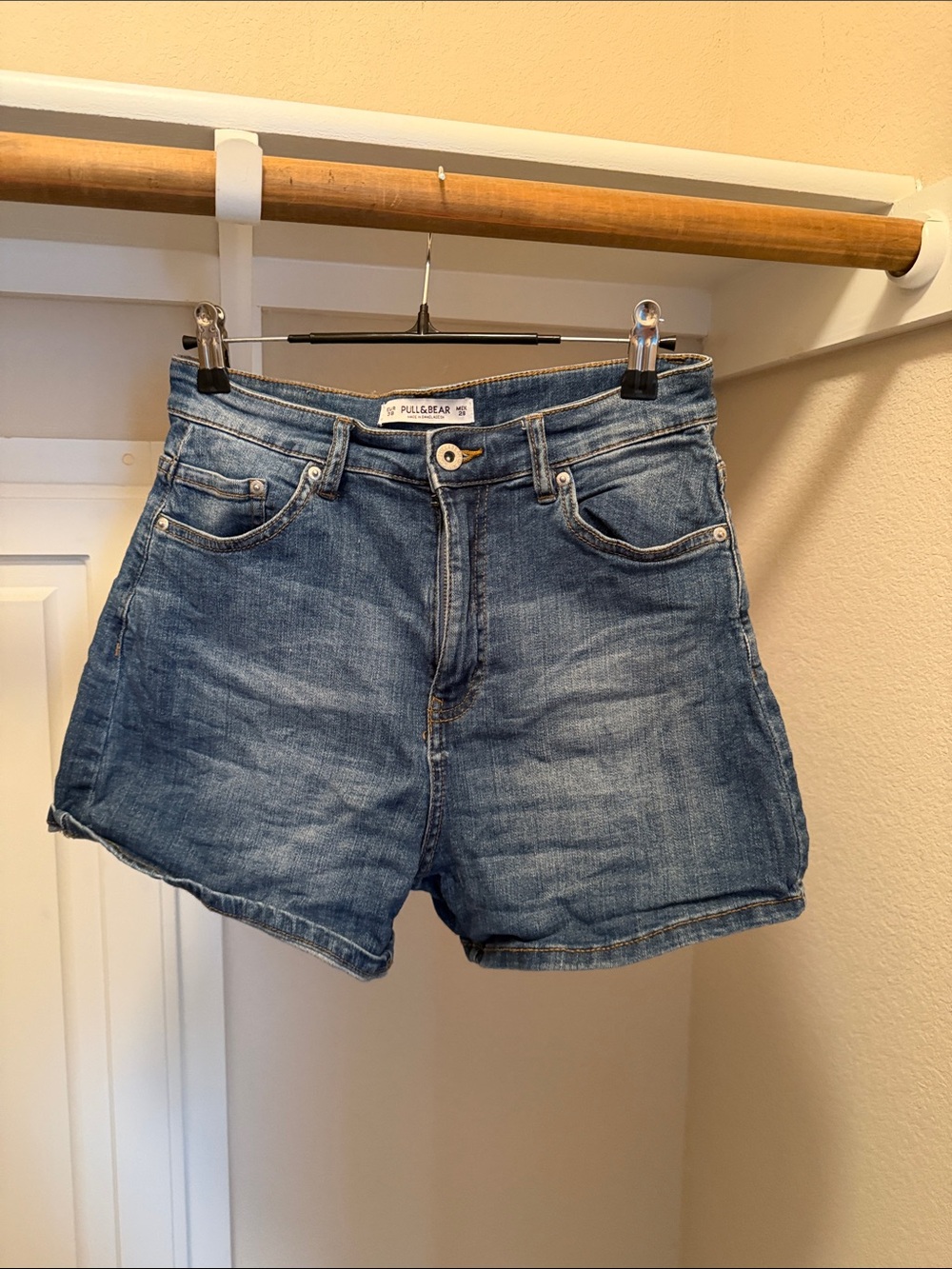 Pull&Bear Washed Blue High-Rise Denim Shorts